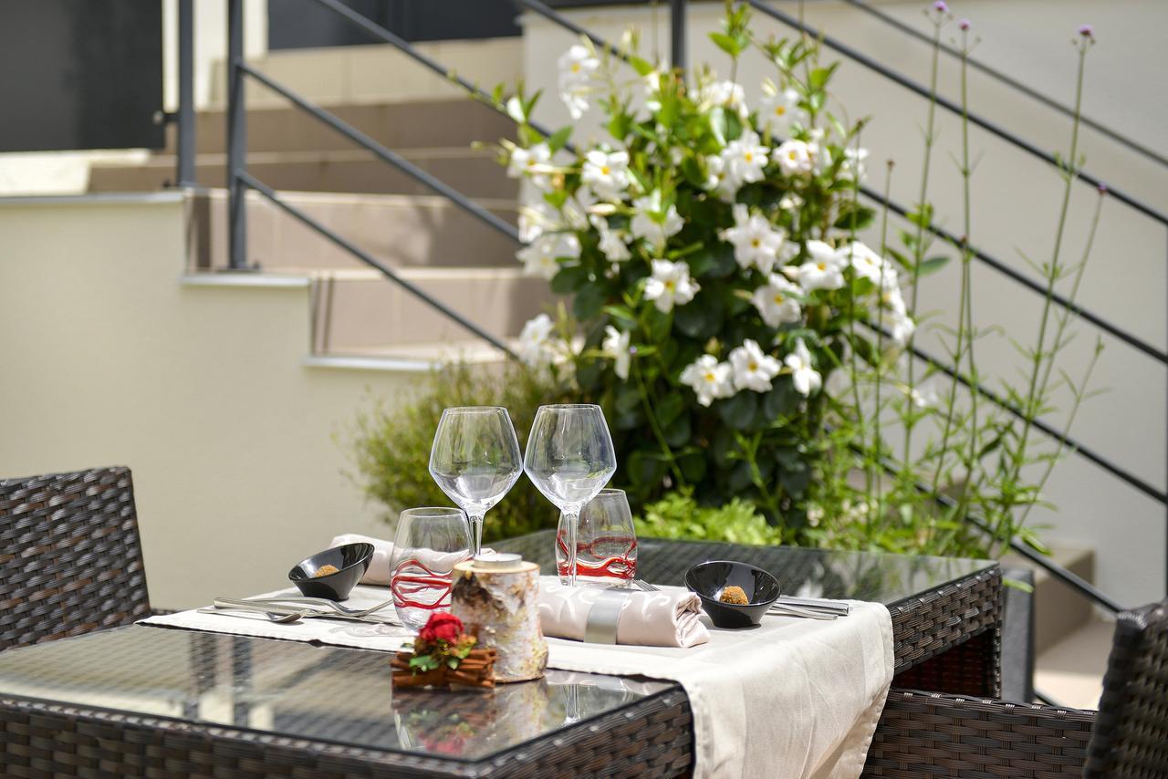 Logis Hotel Spa Restaurant Au Site Normand Clécy Екстериор снимка