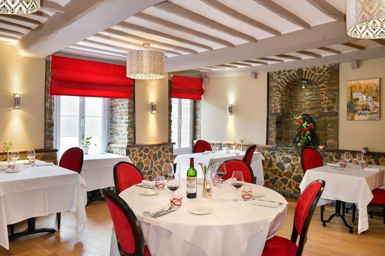Logis Hotel Spa Restaurant Au Site Normand Clécy Екстериор снимка